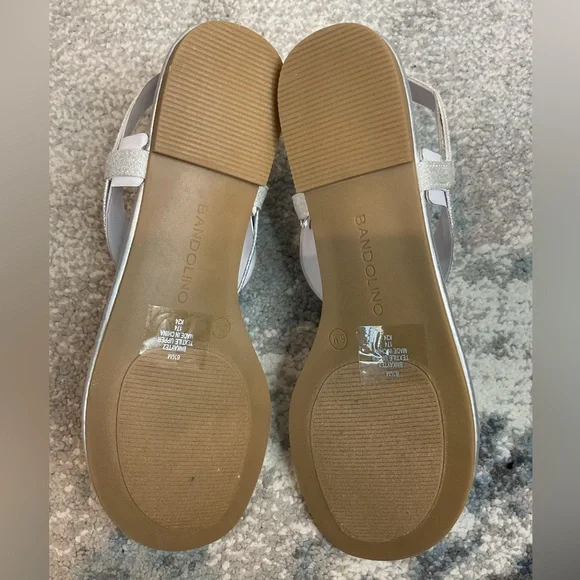 Bandolino Kayte 2 Silver Rhinestone Thong Sandals - Size 6.5 (NIB) - Picture 8 of 12